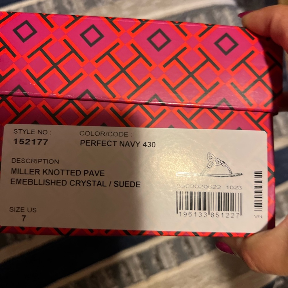 Worn once, excellent condition